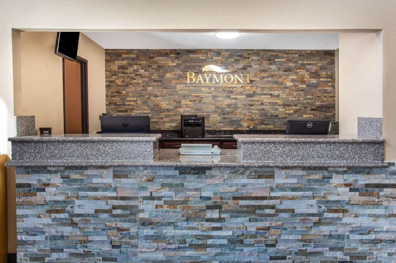 Baymont By Wyndham Joliet Hotel Exterior photo